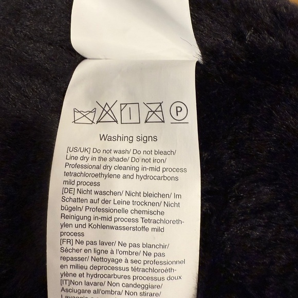 Faux Fur Mid-Length Hooded Parka with Large Pockets. NWT - Picture 14 of 14